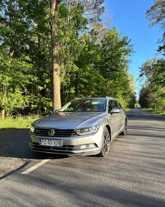 Volkswagen Passat cena 98400 przebieg: 168000, rok produkcji 2017 z Góra małe 92